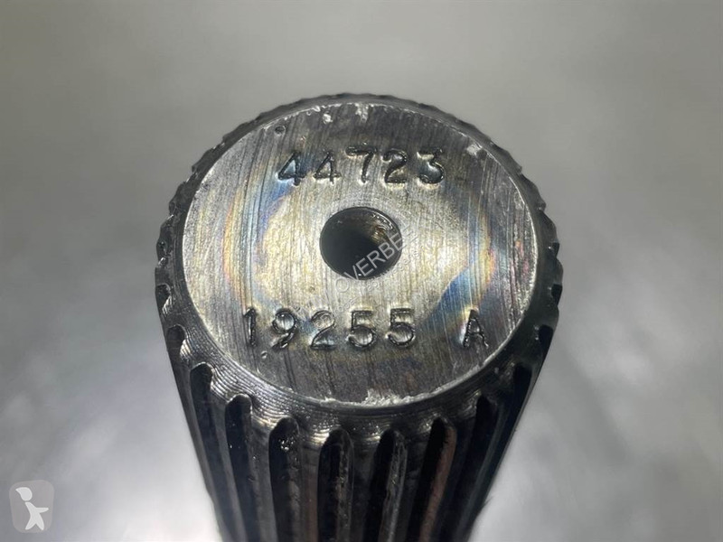 Vrachtwagenonderdelen Liebherr L514-7621859-ZF...