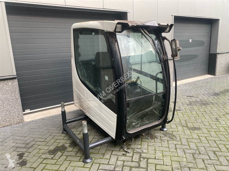 قطع غيار الآليات الثقيلة Liebherr...
