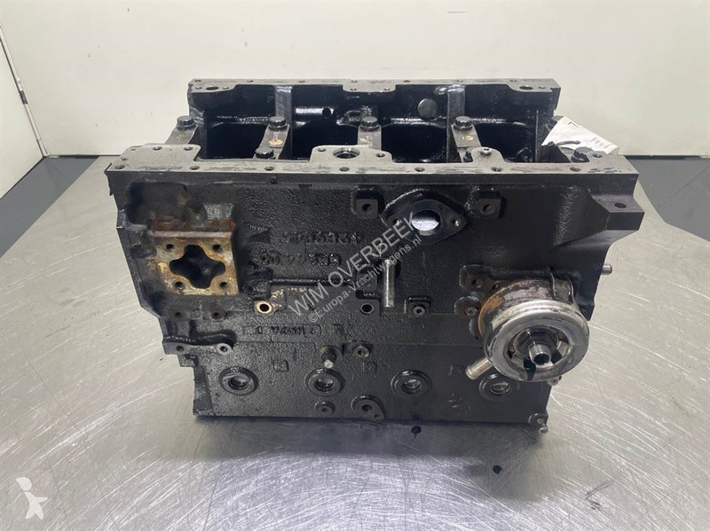 قطع غيار الآليات الثقيلة Ahlmann AS900-Cummins...