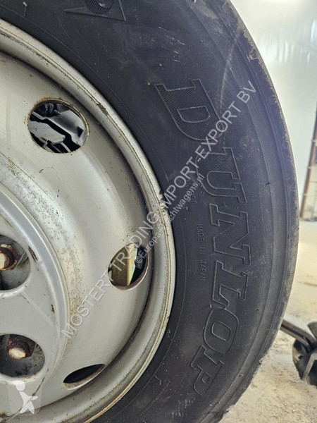 Pezzi di ricambio per mezzi pesanti Mercedes...