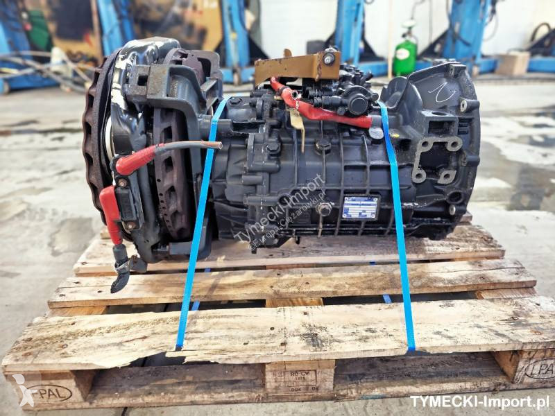 قطع غيار الآليات الثقيلة ZF
