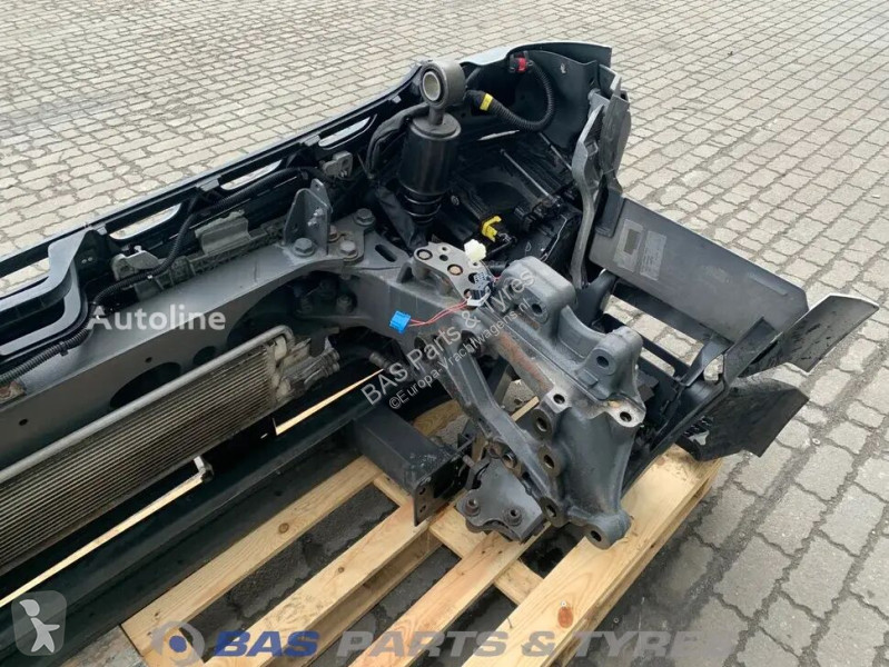 قطع غيار الآليات الثقيلة Mercedes