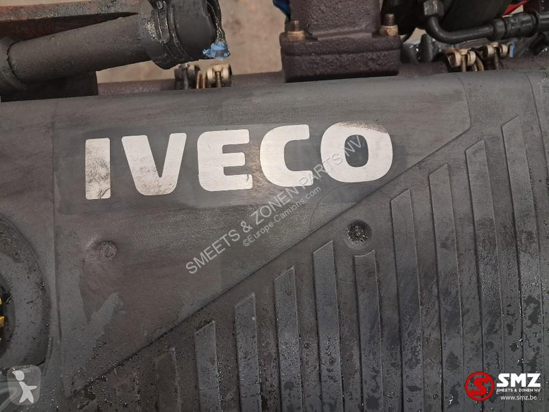 قطع غيار الآليات الثقيلة Iveco Occ motor...