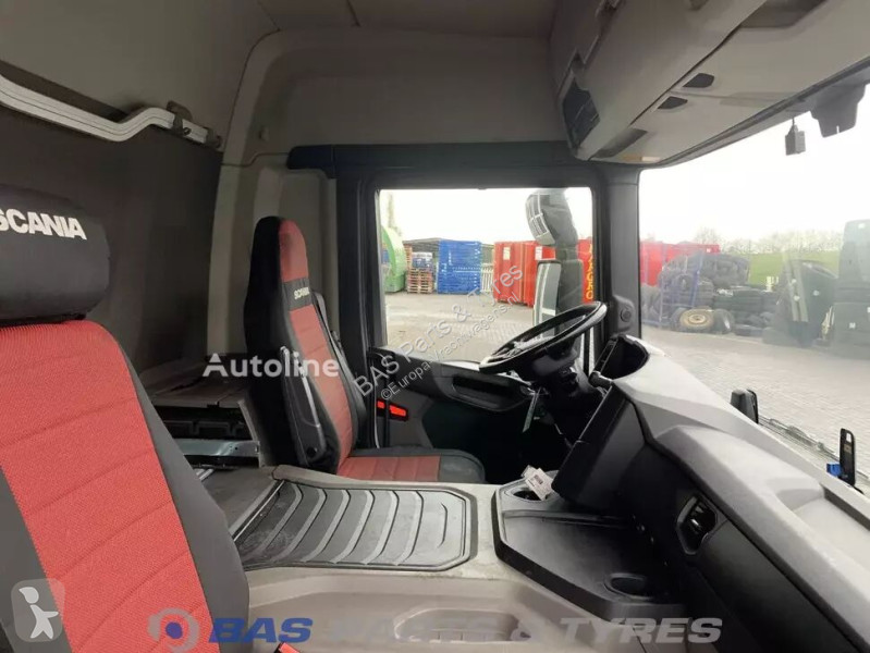 قطع غيار الآليات الثقيلة Scania