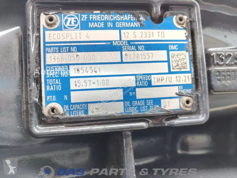 قطع غيار الآليات الثقيلة ZF DAF 12S2331 TD...