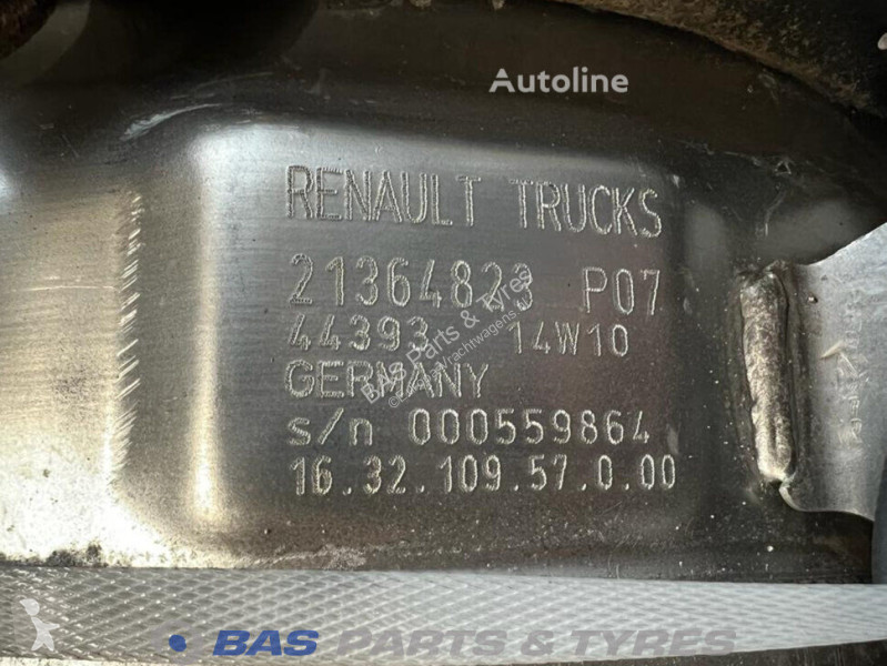 قطع غيار الآليات الثقيلة Renault T-Serie Silencer