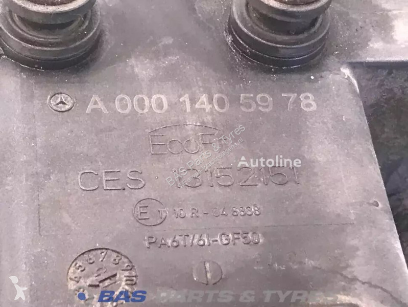 قطع غيار الآليات الثقيلة Mercedes Adblue pomp...