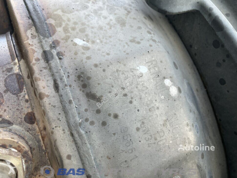 قطع غيار الآليات الثقيلة Renault Silencer