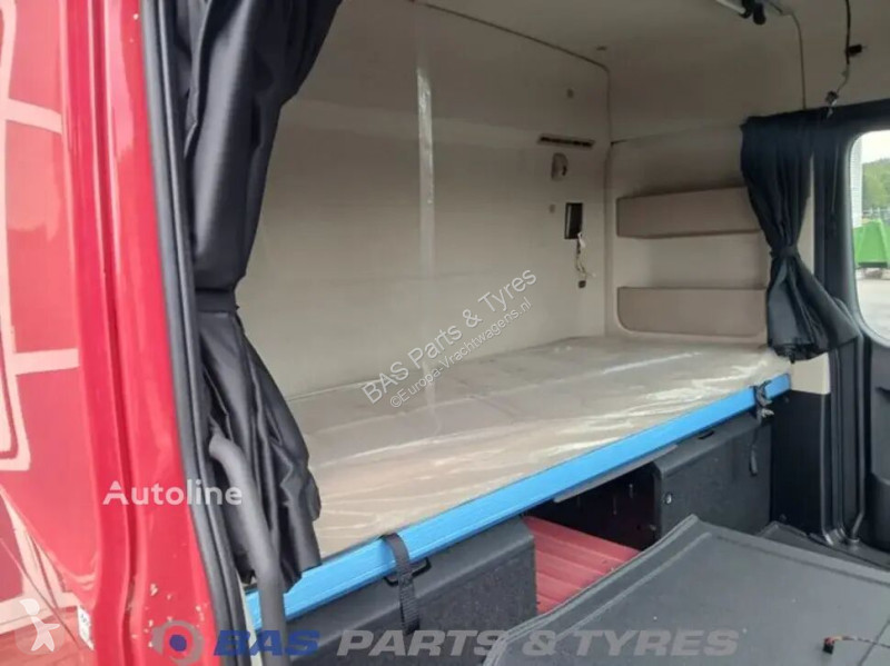 قطع غيار الآليات الثقيلة Mercedes