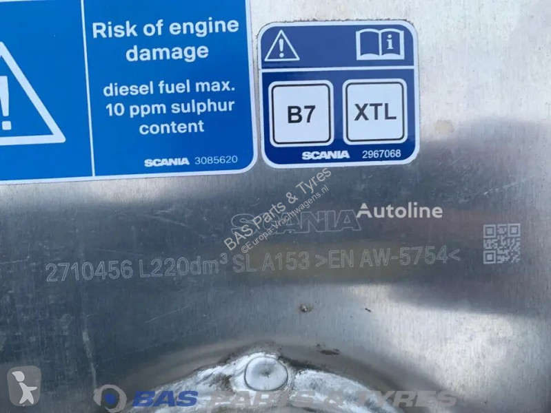 قطع غيار الآليات الثقيلة Scania 220 Liter