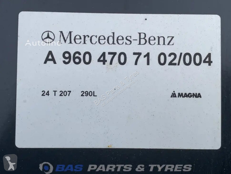 قطع غيار الآليات الثقيلة Mercedes Mercedes 290...