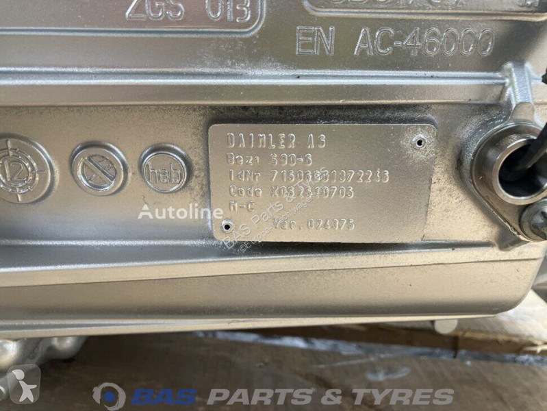 قطع غيار الآليات الثقيلة Mercedes