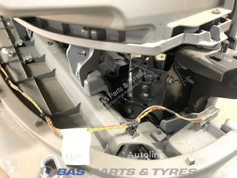قطع غيار الآليات الثقيلة Renault T-Serie...