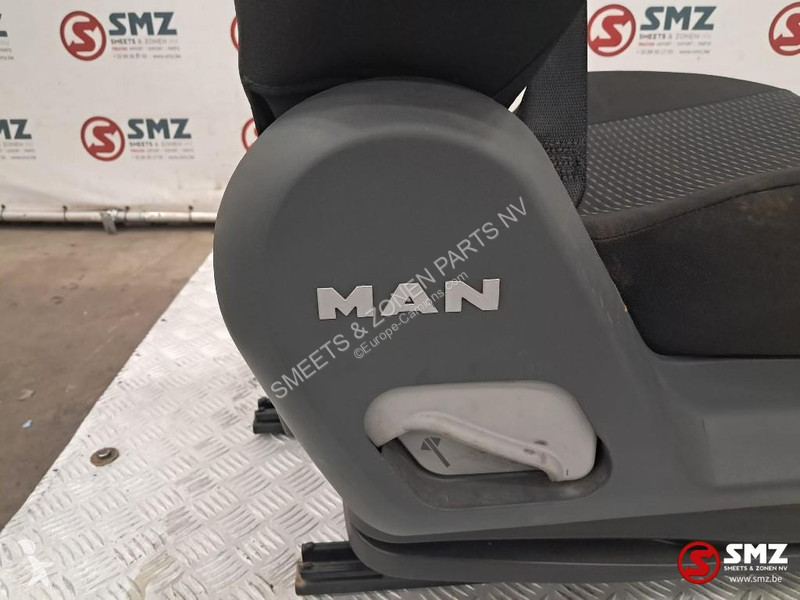 قطع غيار الآليات الثقيلة MAN Occ...