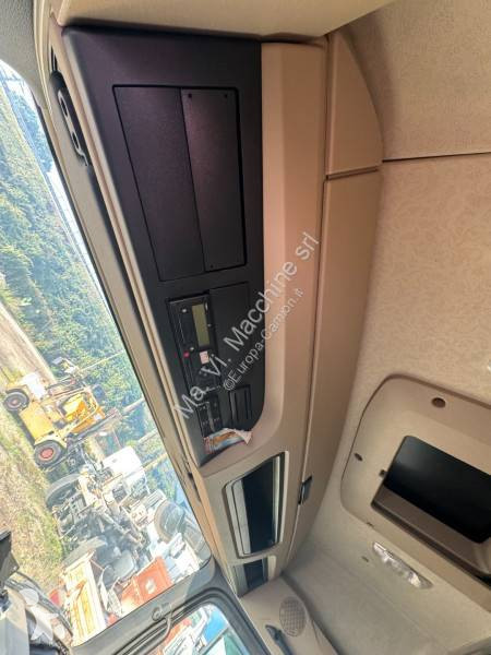 قطع غيار الآليات الثقيلة Mercedes
