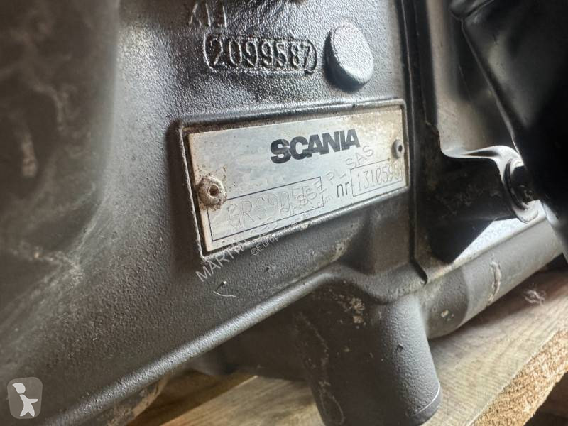 قطع غيار الآليات الثقيلة Scania