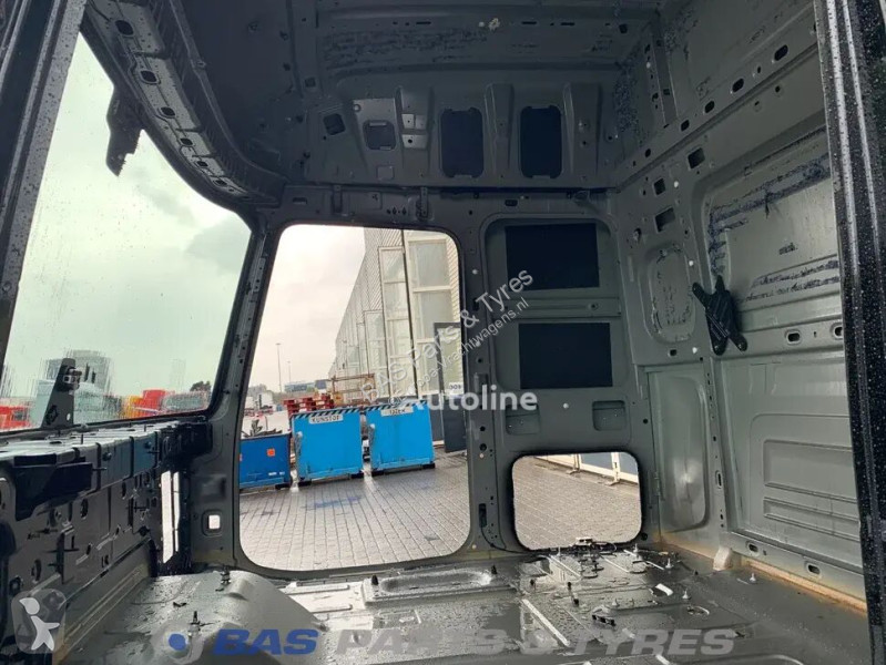 قطع غيار الآليات الثقيلة Renault T-Serie...