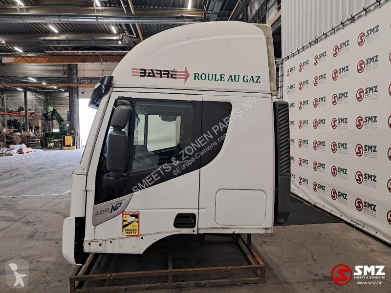 قطع غيار الآليات الثقيلة Iveco Occ Cabine Iveco