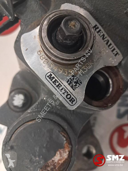 قطع غيار الآليات الثقيلة Renault Occ remklauw...