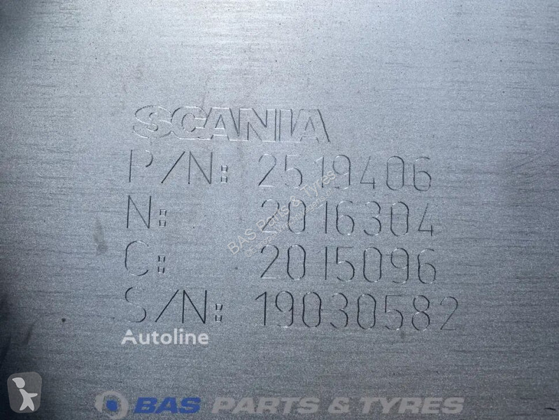 قطع غيار الآليات الثقيلة Scania Silencer