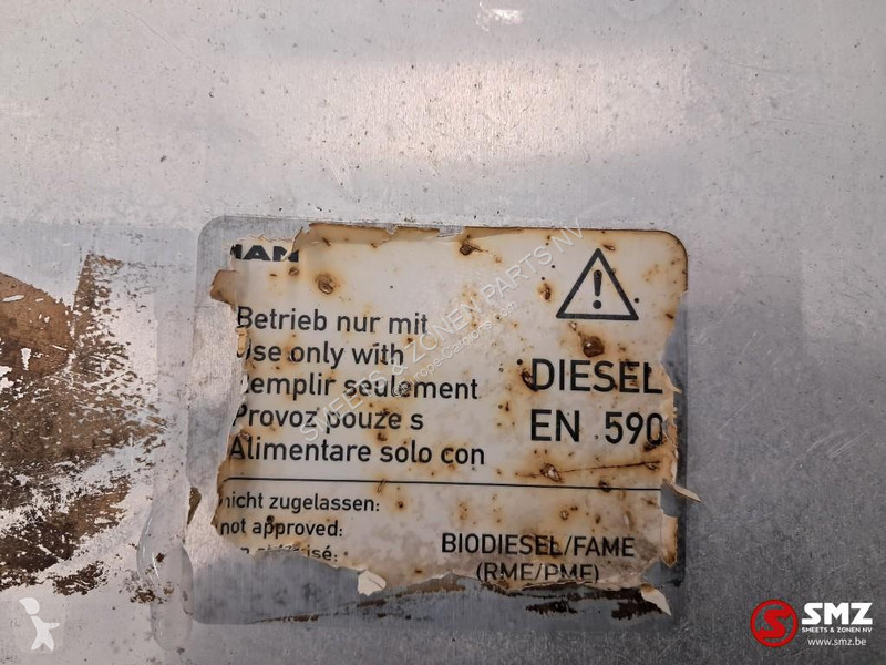 قطع غيار الآليات الثقيلة MAN Occ brandstoftank...