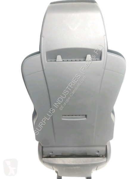 قطع غيار الآليات الثقيلة MAN TGX 26.560