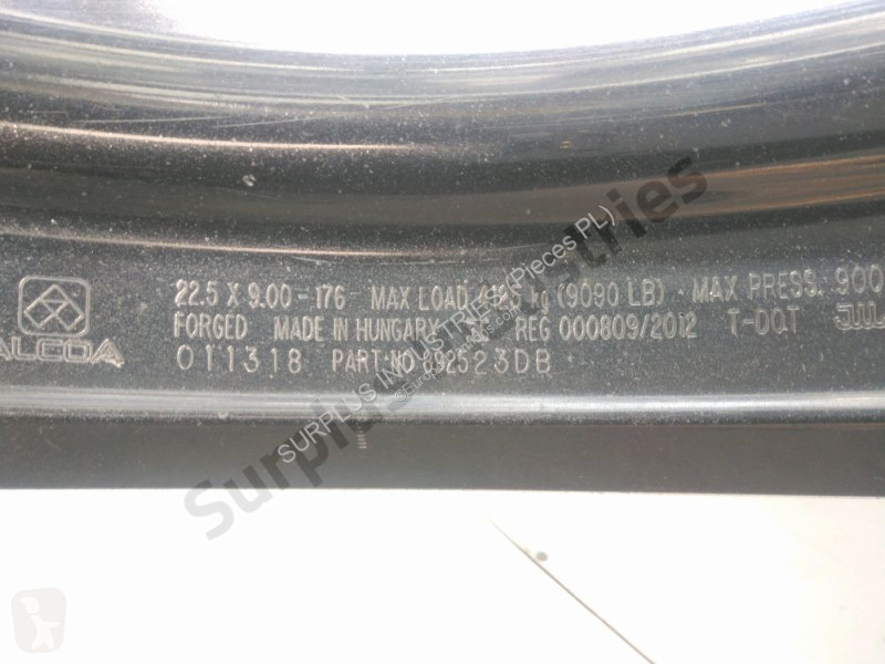 قطع غيار الآليات الثقيلة Volvo FH 540