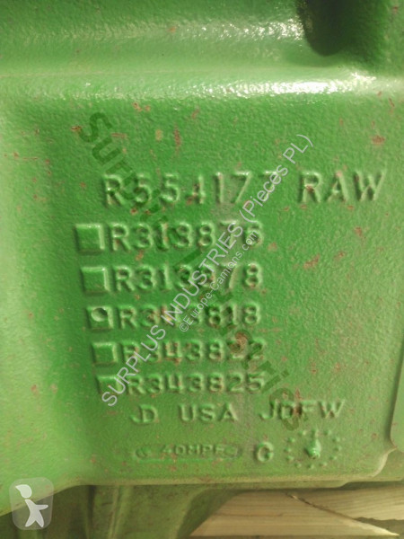 قطع غيار الآليات الثقيلة John Deere 8345R