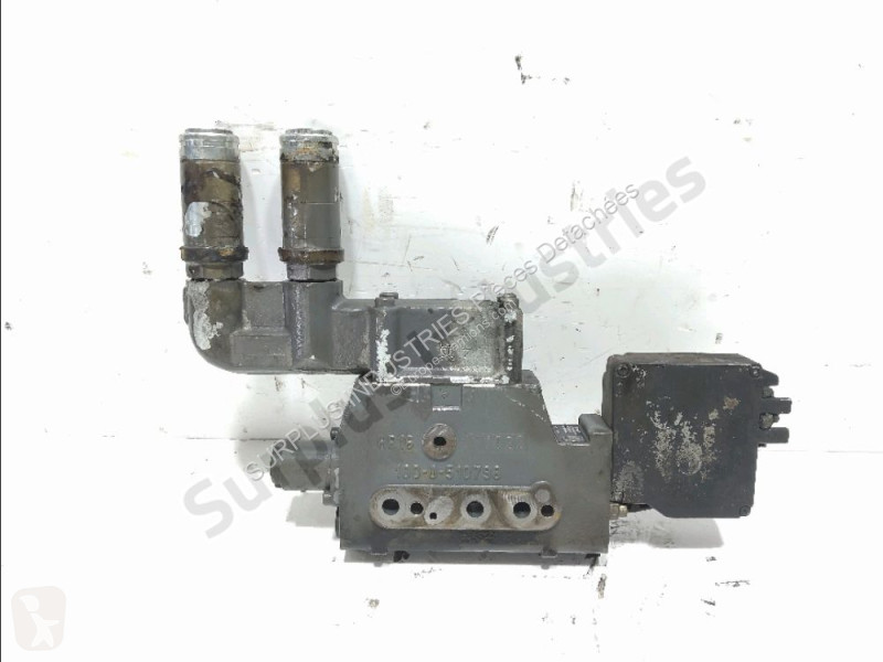 قطع غيار الآليات الثقيلة  T174