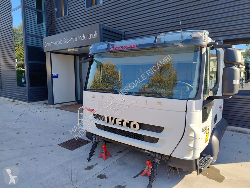 Pezzi di ricambio per mezzi pesanti Iveco...