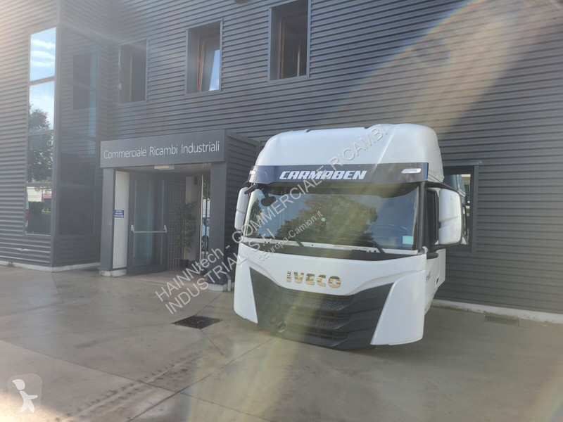 قطع غيار الآليات الثقيلة Iveco EURO 6 2019 ->