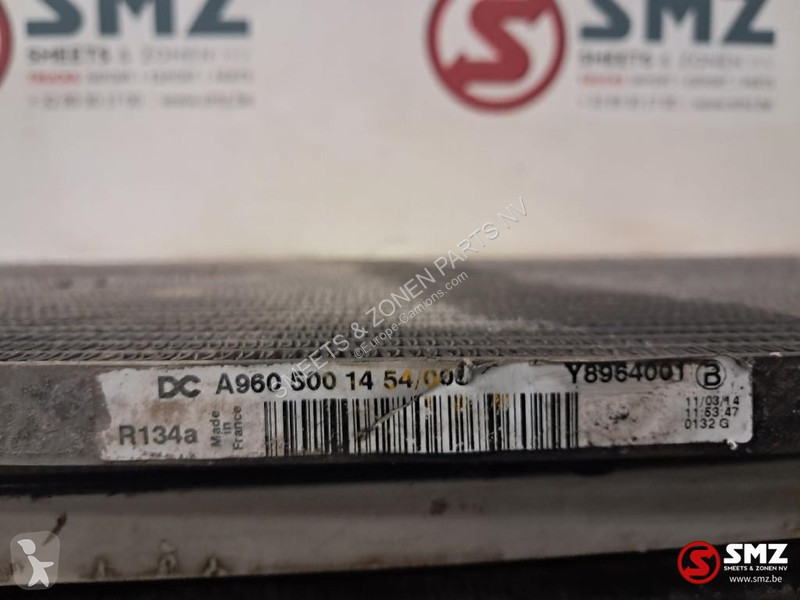 قطع غيار الآليات الثقيلة Mercedes Occ condenser...