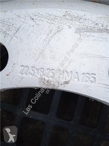 Pezzi di ricambio per mezzi pesanti Mercedes...