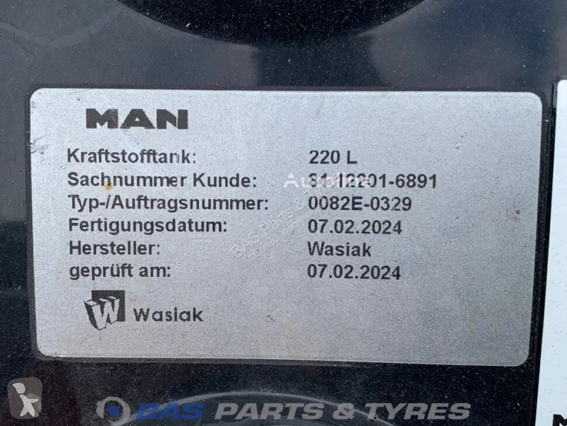قطع غيار الآليات الثقيلة MAN 220 Liter