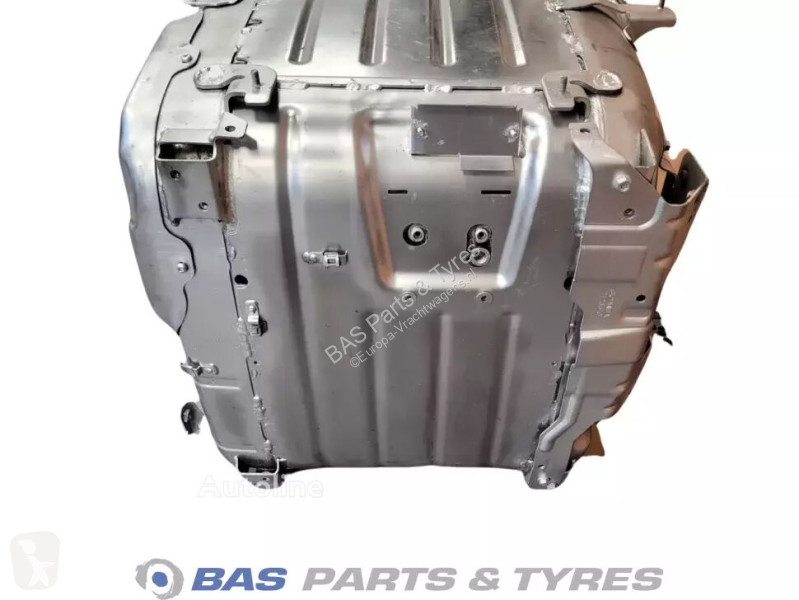 قطع غيار الآليات الثقيلة Scania Silencer