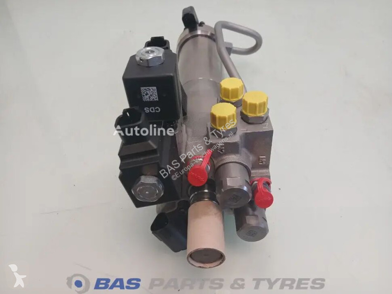 قطع غيار الآليات الثقيلة Scania Steering cylinder