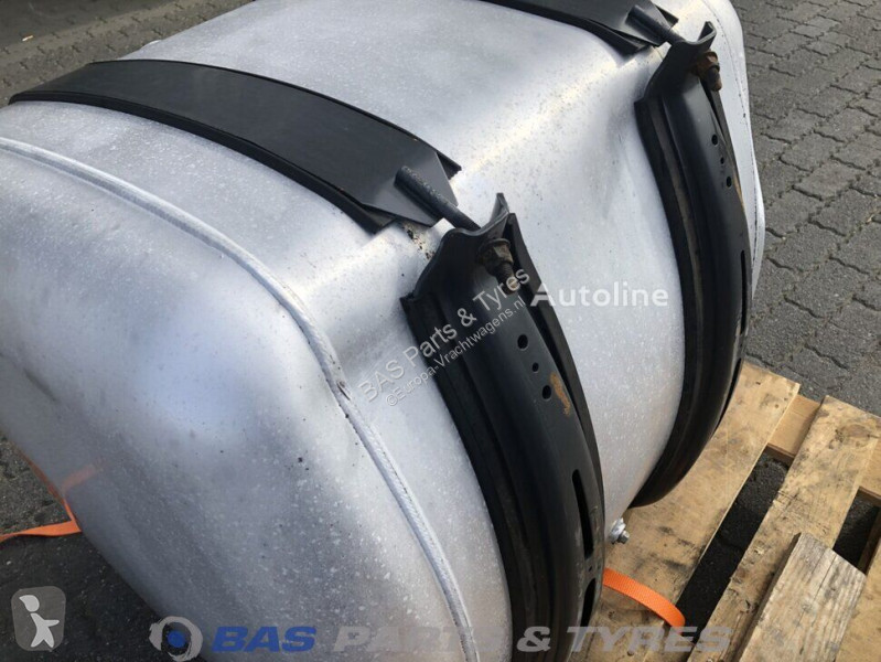 قطع غيار الآليات الثقيلة Mercedes Mercedes 360...