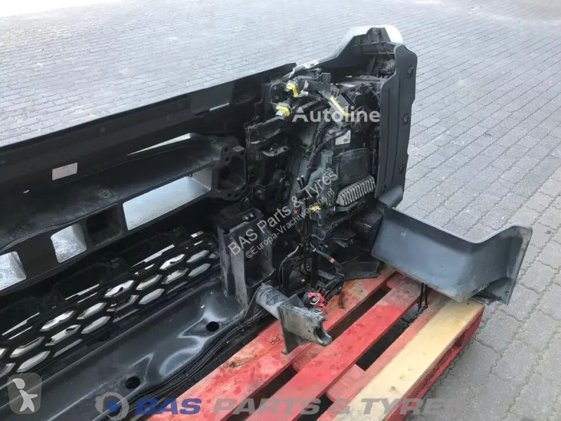 قطع غيار الآليات الثقيلة Volvo