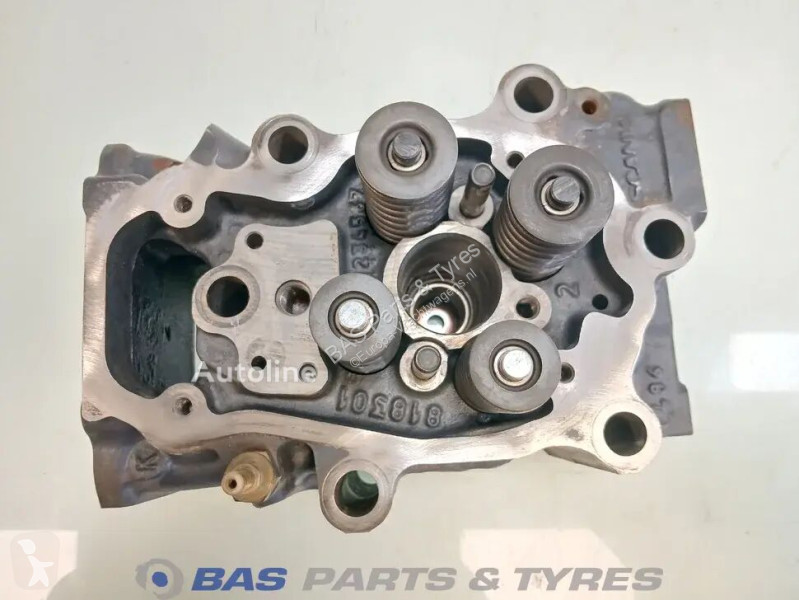 قطع غيار الآليات الثقيلة Scania Cylinderhead...
