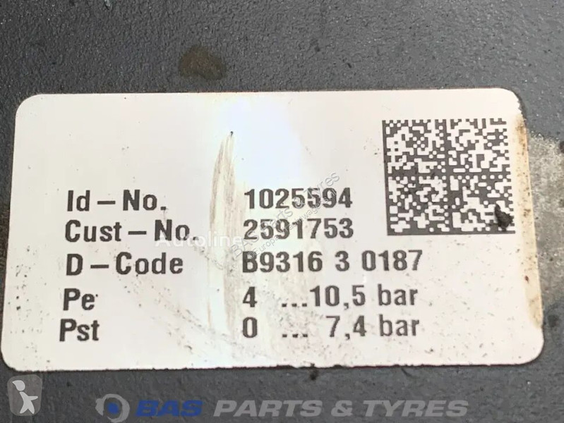 قطع غيار الآليات الثقيلة Scania