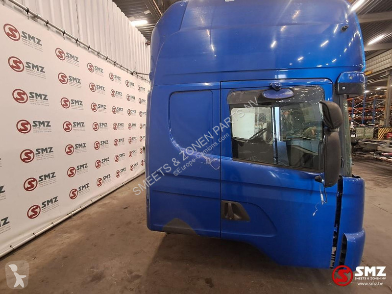 قطع غيار الآليات الثقيلة Scania Occ Cabine...