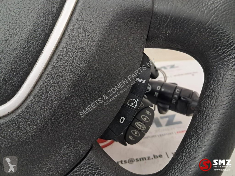 قطع غيار الآليات الثقيلة Renault Occ stuurwiel...
