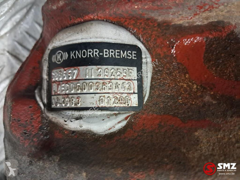 قطع غيار الآليات الثقيلة Iveco Occ remklauw...