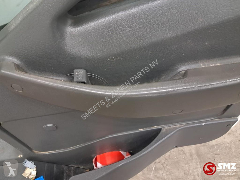 قطع غيار الآليات الثقيلة Iveco Occ deur rechts...
