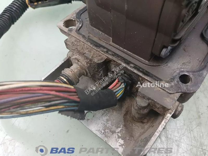 قطع غيار الآليات الثقيلة Volvo Solenoid valve