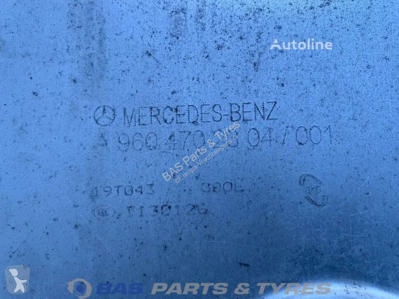 قطع غيار الآليات الثقيلة Mercedes Mercedes 390...