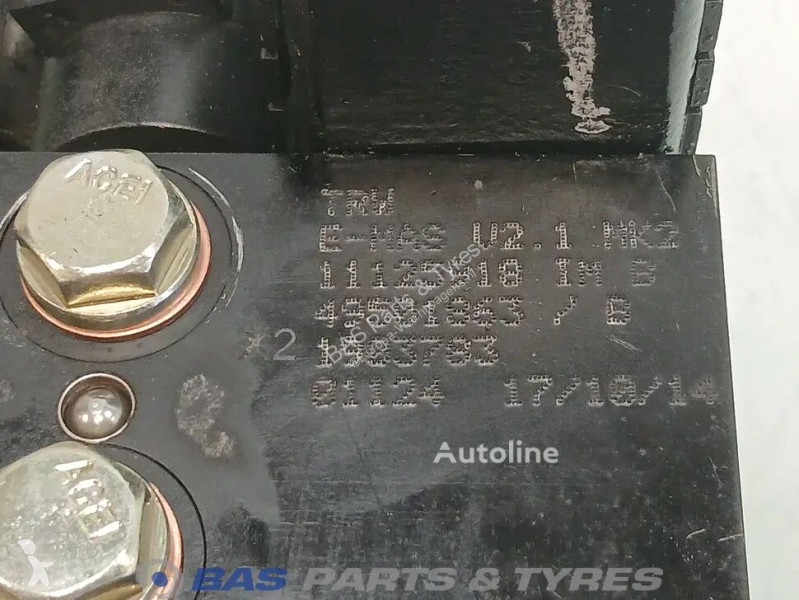 قطع غيار الآليات الثقيلة TRW Control valve DAF