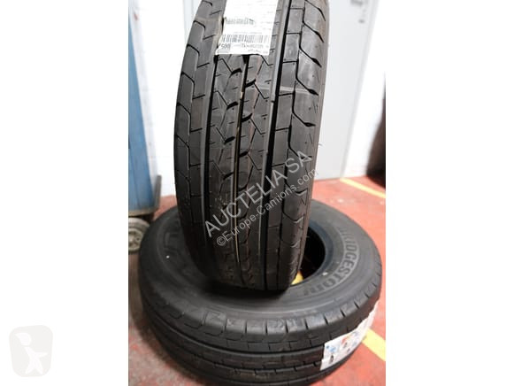 Vrachtwagenonderdelen  225/70 R15C