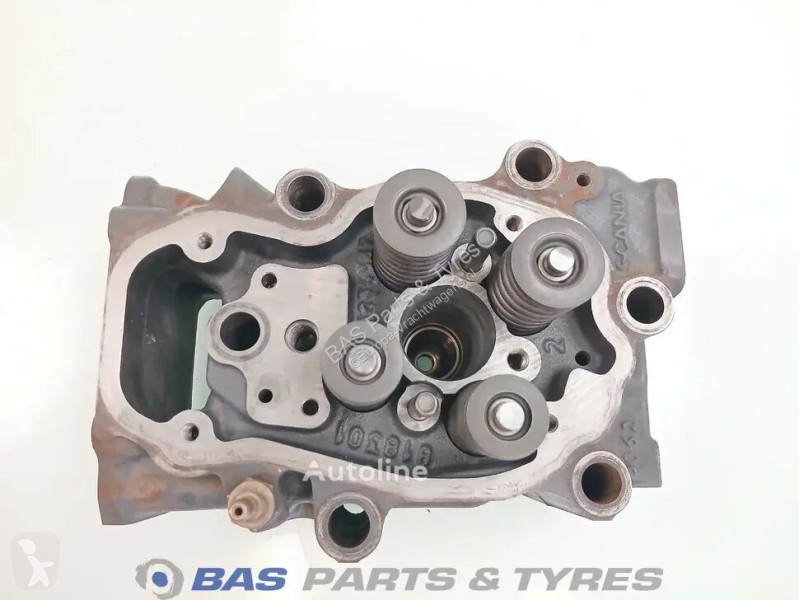 Náhradní díly pro kamiony Scania Cylinderhead...