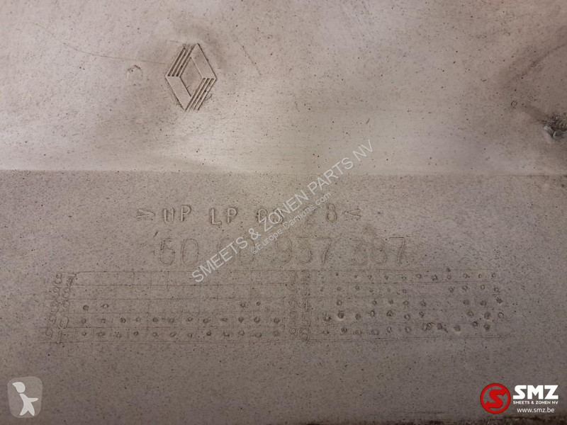Náhradní díly pro kamiony Renault Occ motorkap...